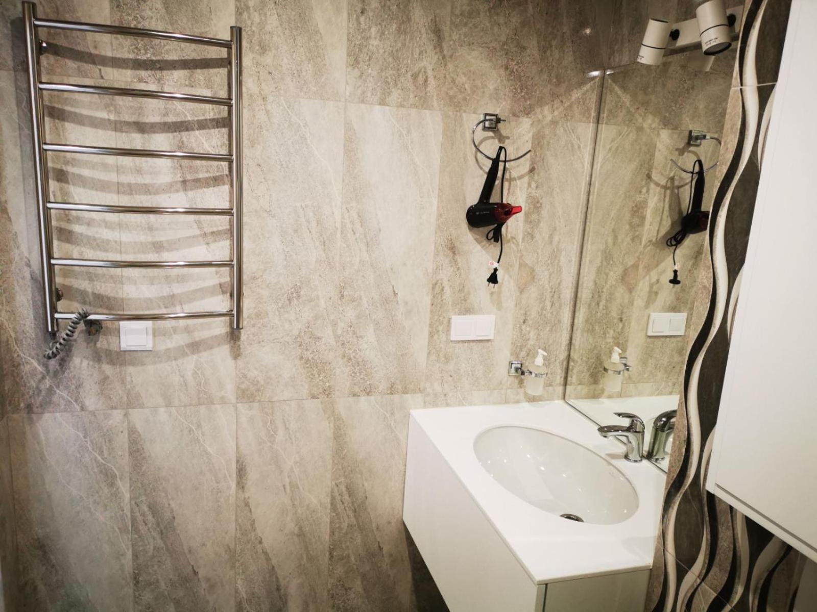 Viktory 5 B, Apartments Kiev Luaran gambar